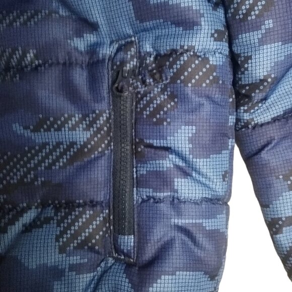 Roebuck & Co, Hooded Puffer Jacket, SIZE: M/M 10/12, blue + black - Picture 4 of 11